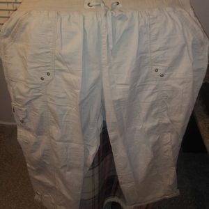 Westport khaki capri